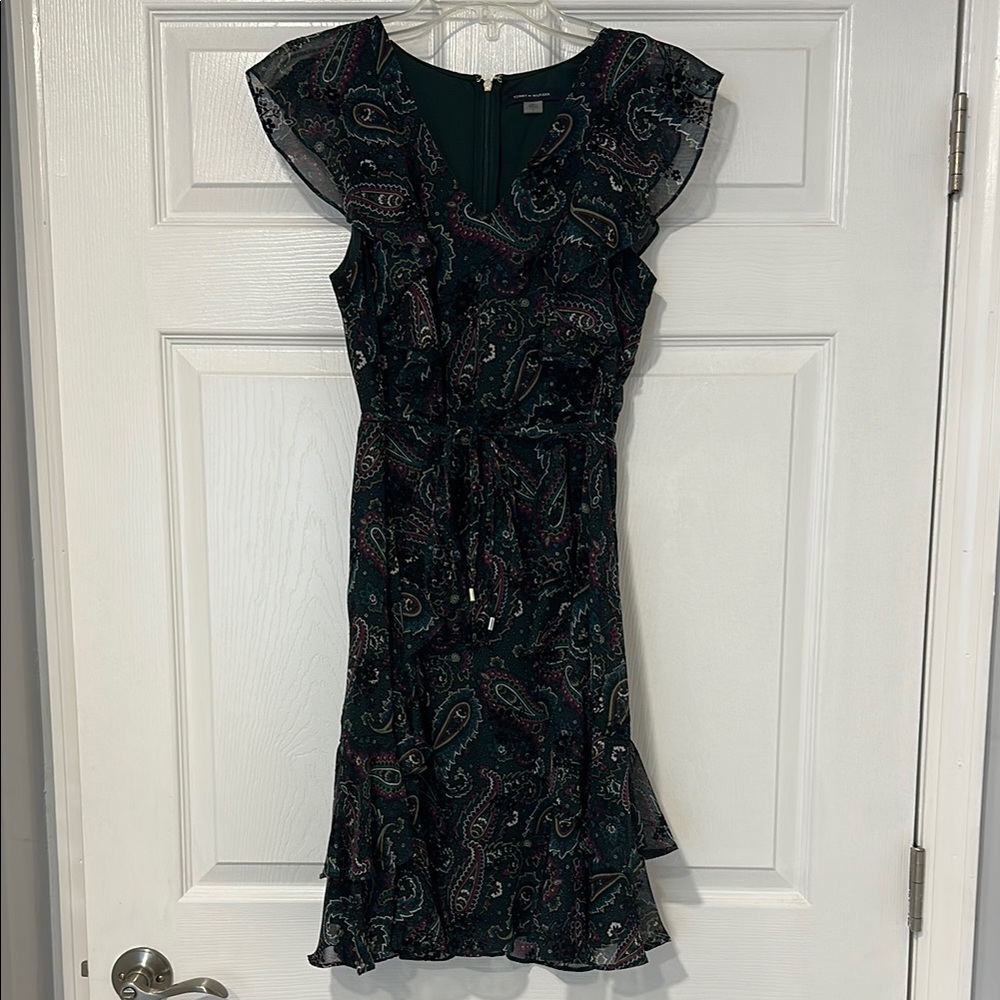 Elegant Tommy Hilfiger Paisley Print Dress - Green